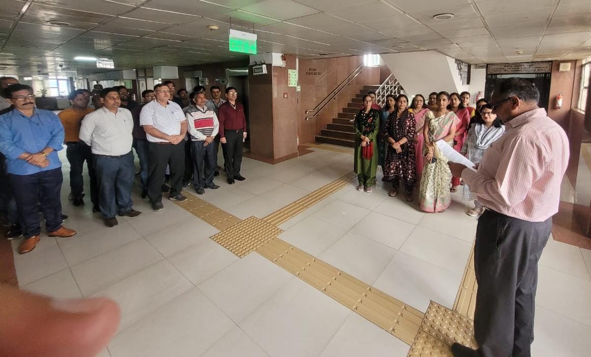 राष्ट्रीय एकता दिवस (31 Oct 25) पर केंद्रीय अनुवाद ब्यूरो में शपथ ग्रहण समारोह।